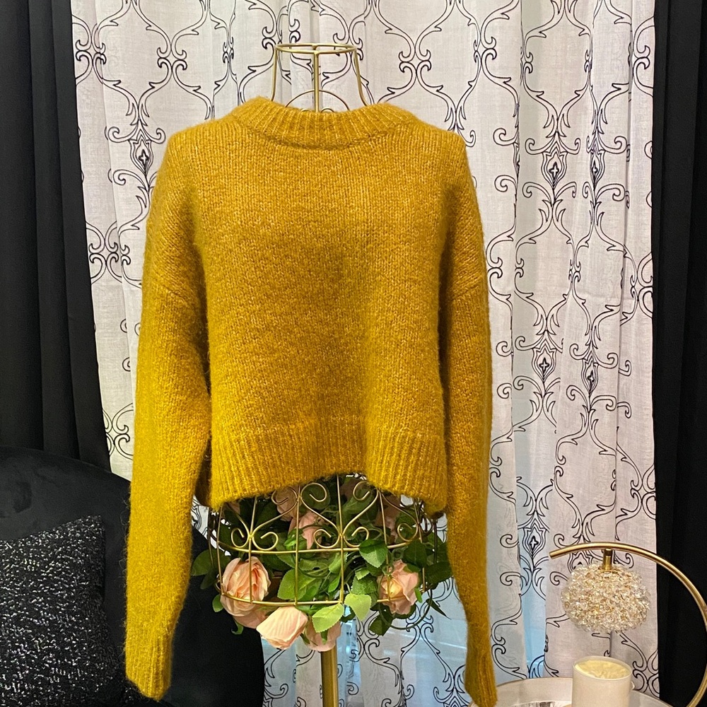 Cropped Cozy Mustard Sweater